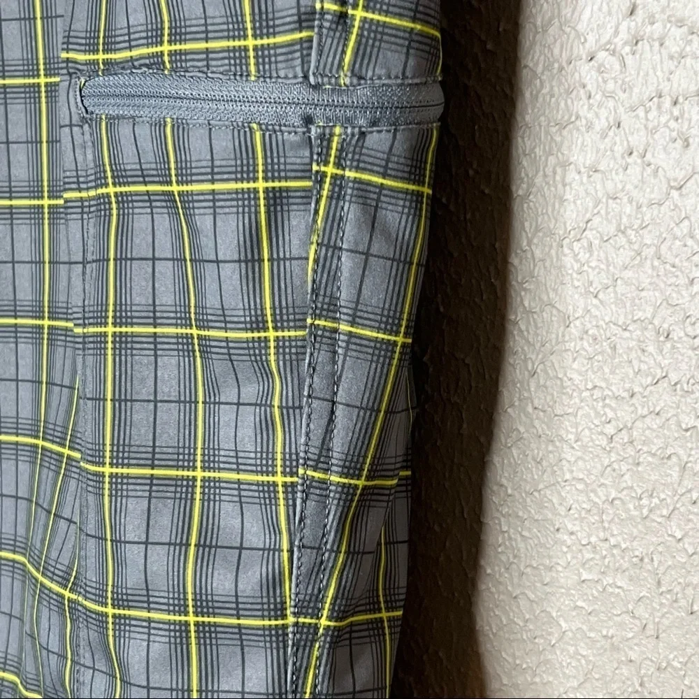 The North Face Gray Lime Green Plaid Shorts Lightweight Stretch Men's Size 40